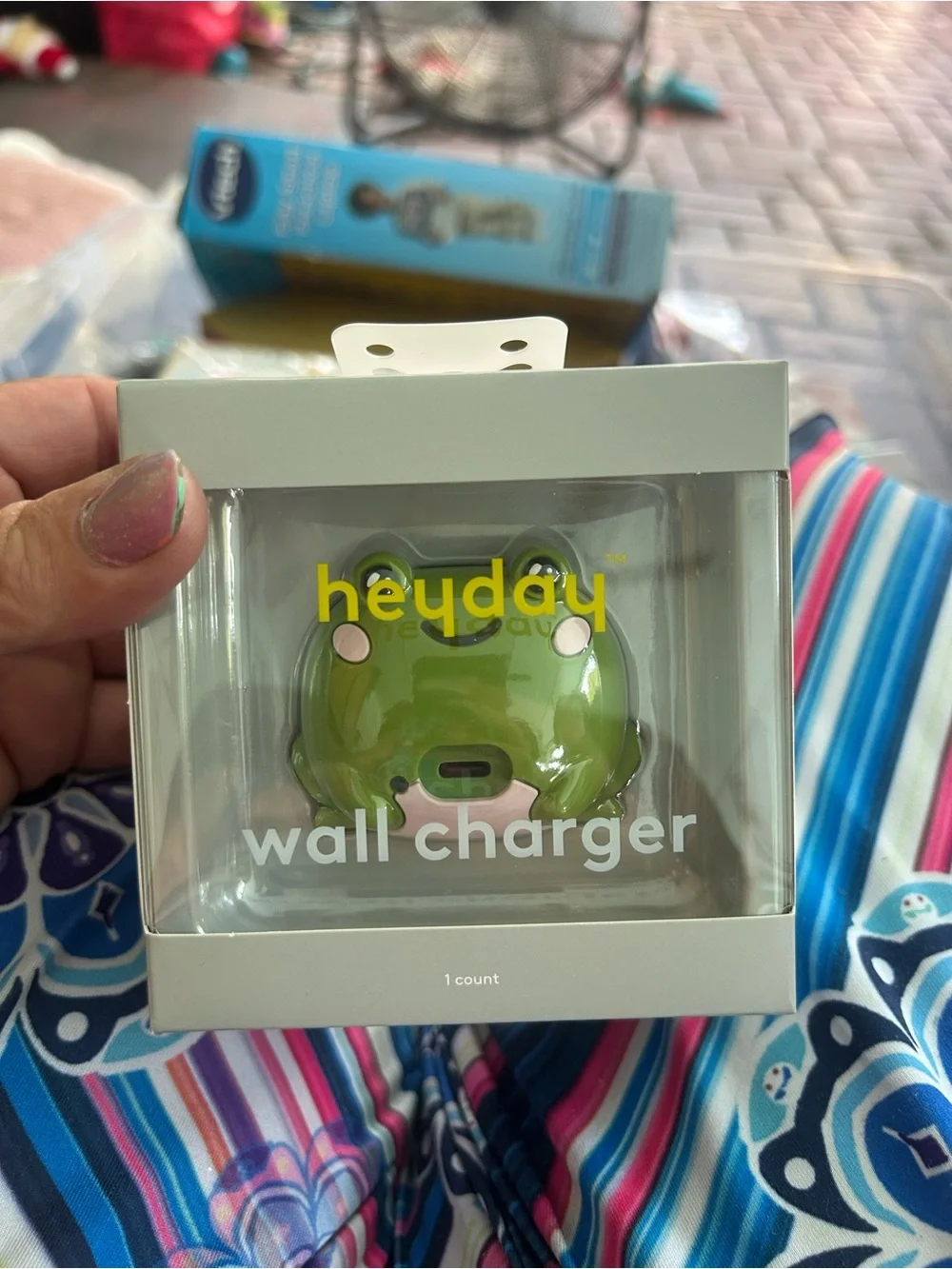 heyday Green Frog USB Wall Charger